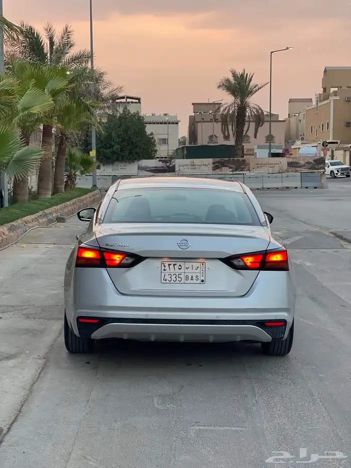 التيما 2022مخزنه وشبه جديده 4