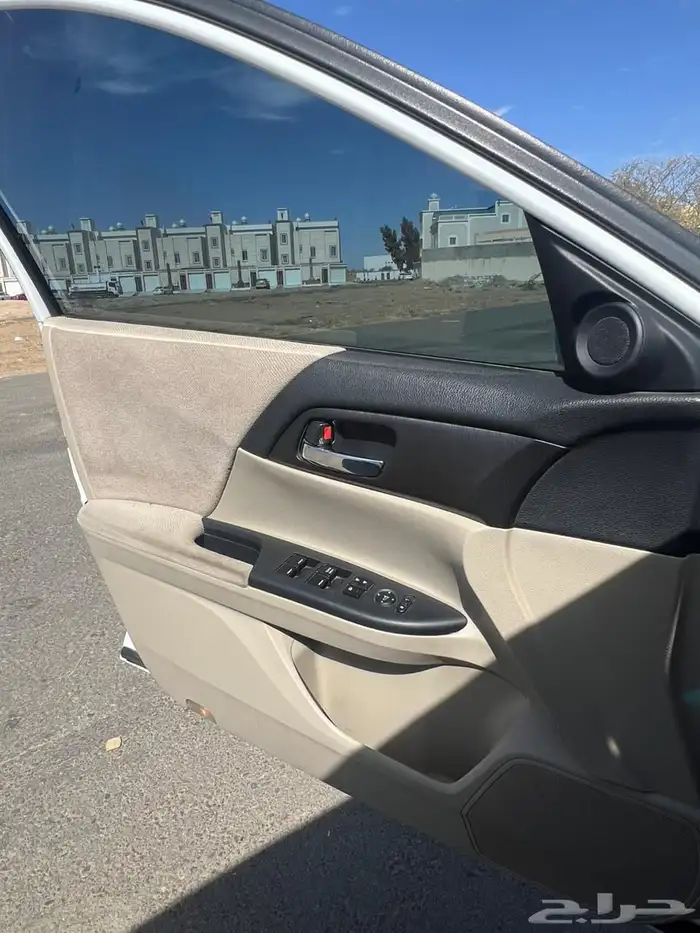 هوندا اكورد 2013 24