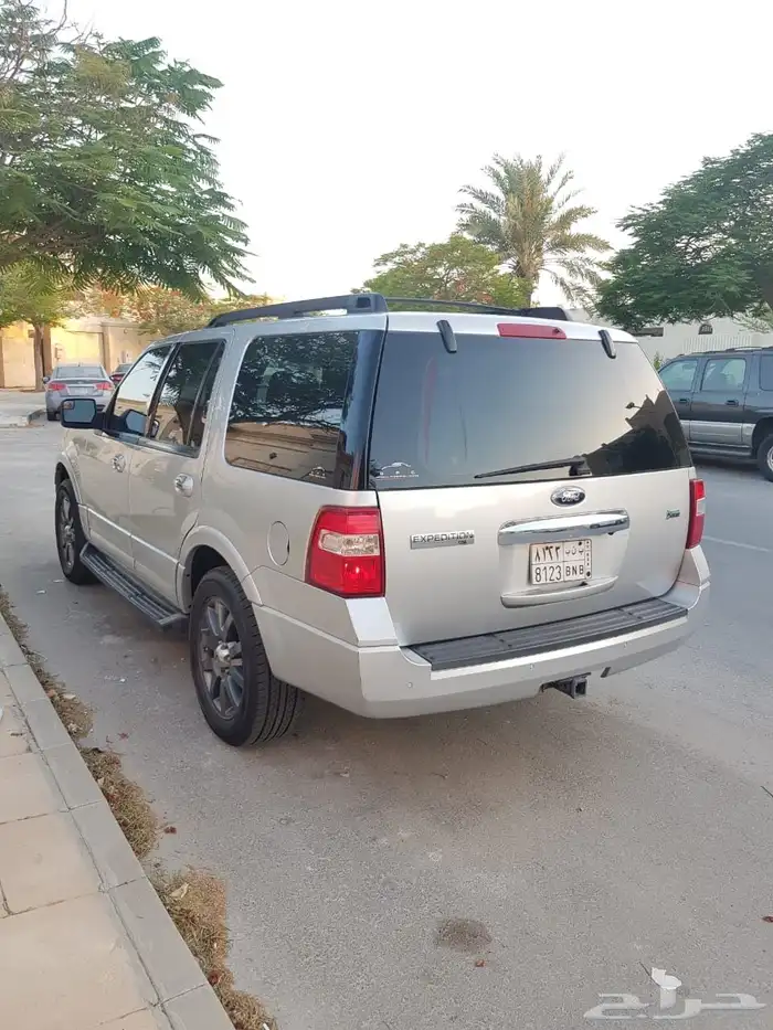 اكسبديشن دبل شاصي قصير 3