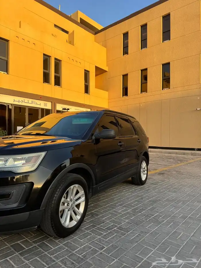 اكسبلور 2017 استاندر دبل 0