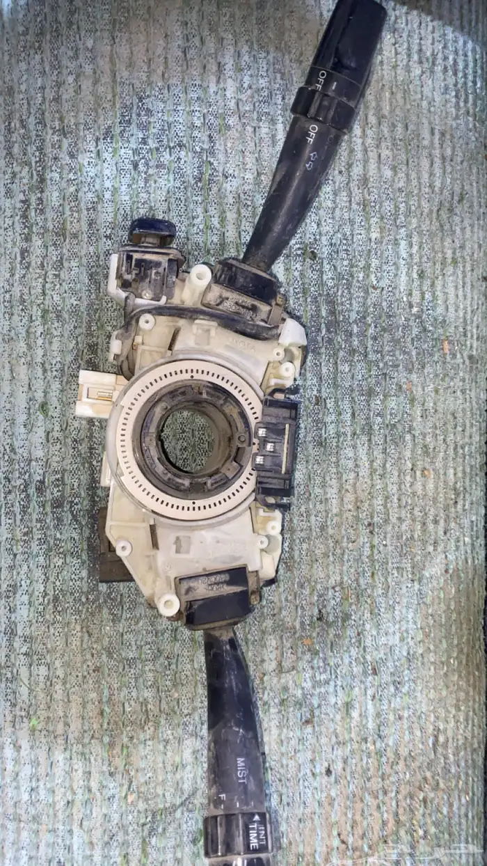 للبيع سويتش لكزس400 0