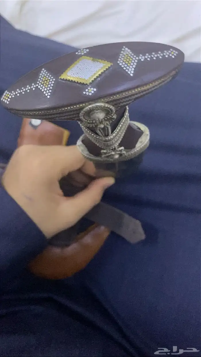 جنبية زراف ولا يتواصل إلا صامل 3