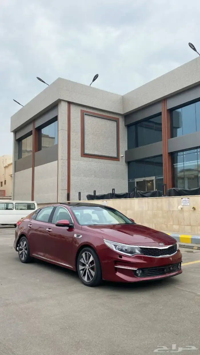 كيا اوبتيما. 2017 للبيع 2