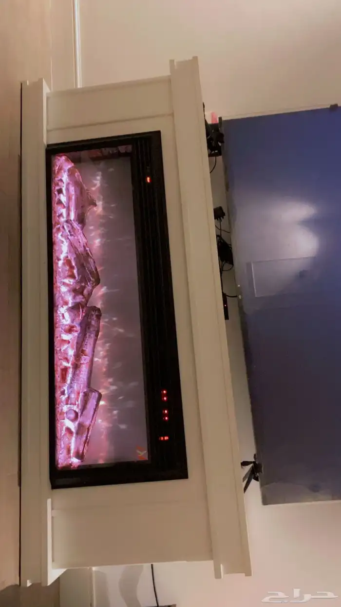 مدفئة ديكور وسماعه بلوتوث للبيع 1500 0