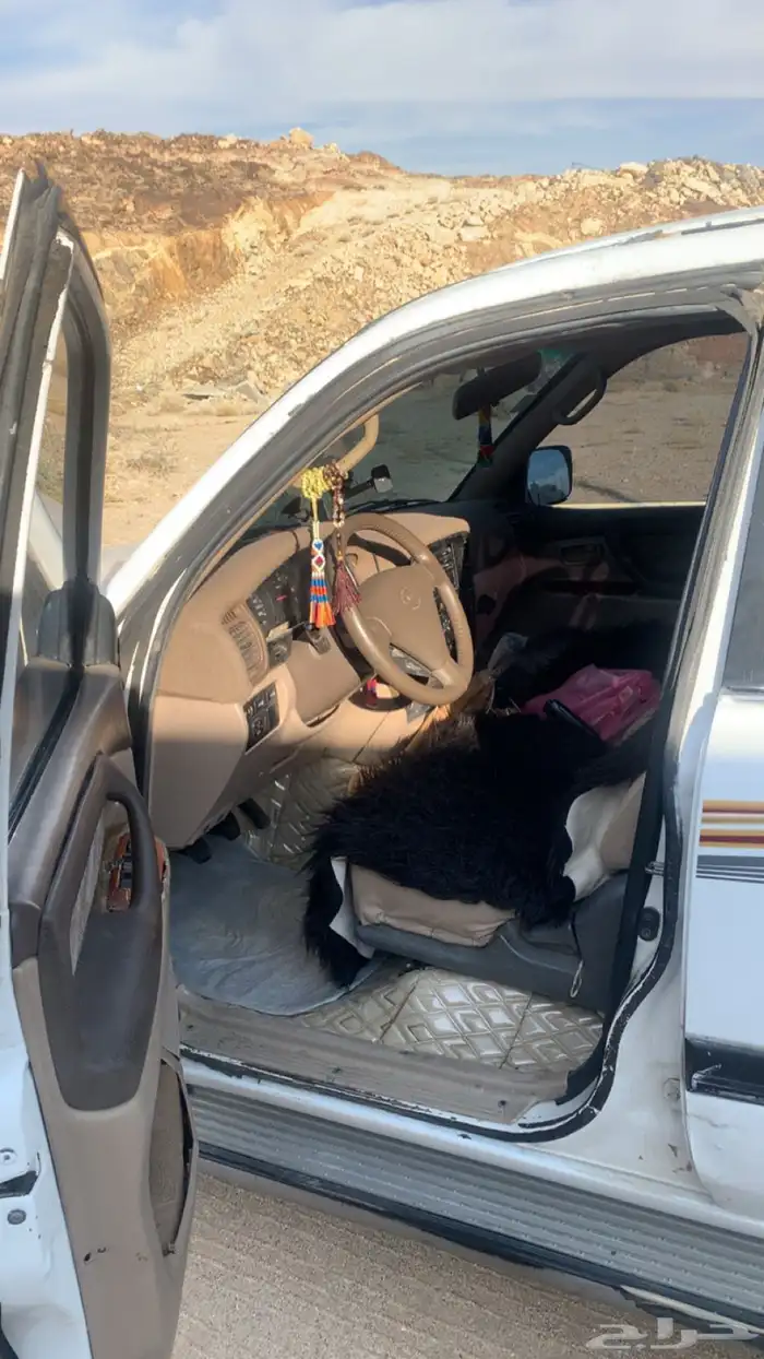 صالون 98 مجدد مفحوص 6 سرندل قير عايدي البدي مرشوش نضيف جدا 4