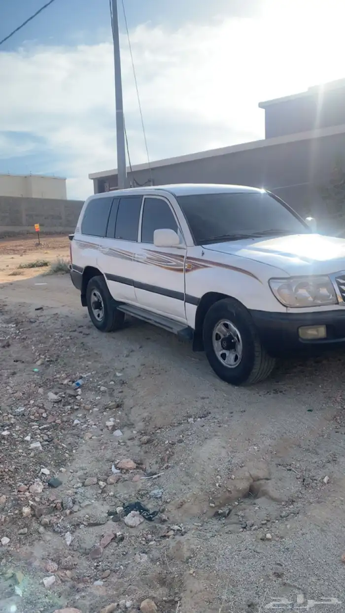 صالون 98 مجدد مفحوص 6 سرندل قير عايدي البدي مرشوش نضيف جدا 1