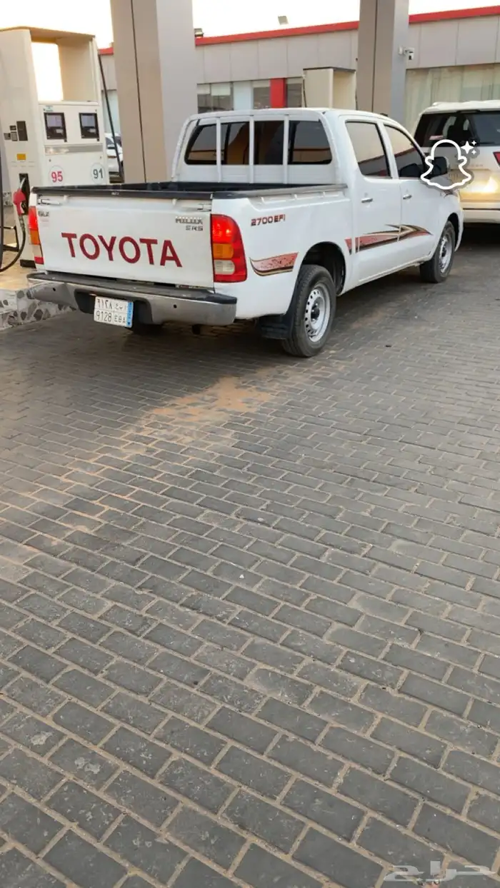 هلكس 2009 للبيع او البدل ب ربع من 2000 وفوق 8