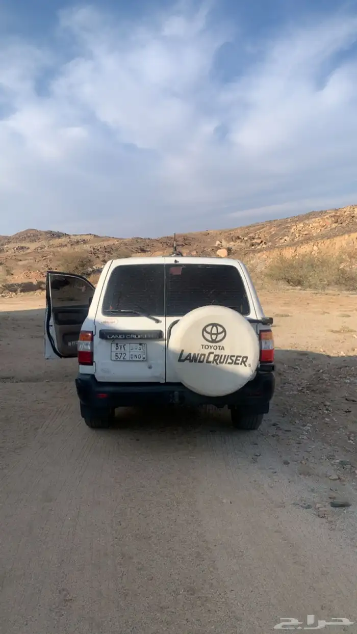 صالون 98 مجدد مفحوص 6 سرندل قير عايدي البدي مرشوش نضيف جدا 3