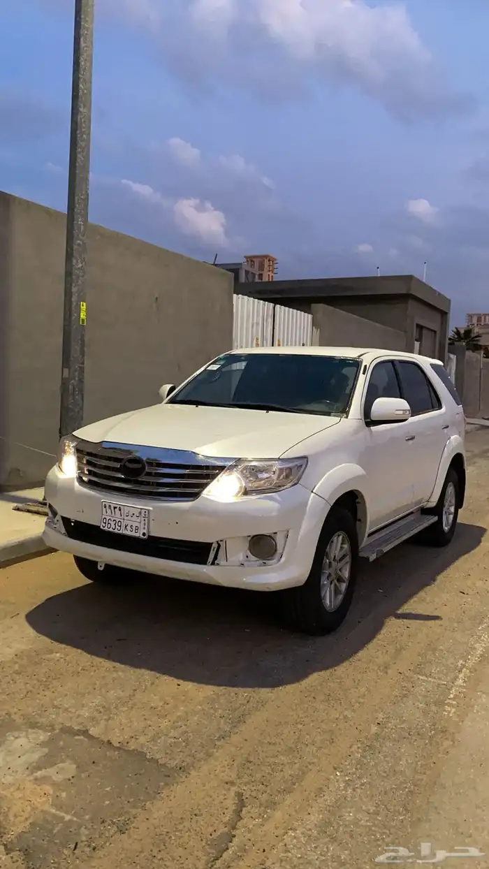 فورتشينر 2012مخبط 1