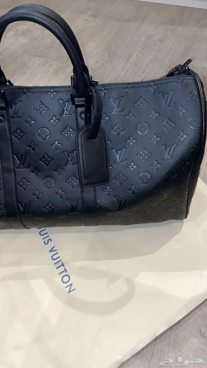 شنطة سفر LV 6