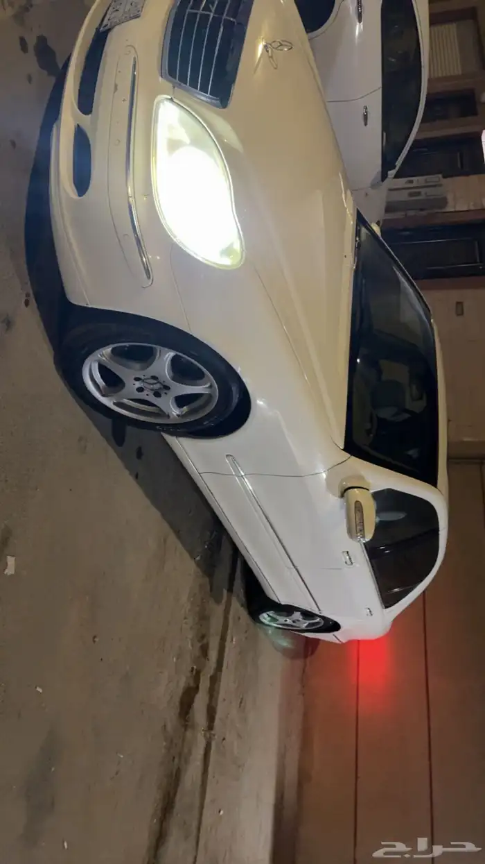 مرسيدس فياقرا 2003 4