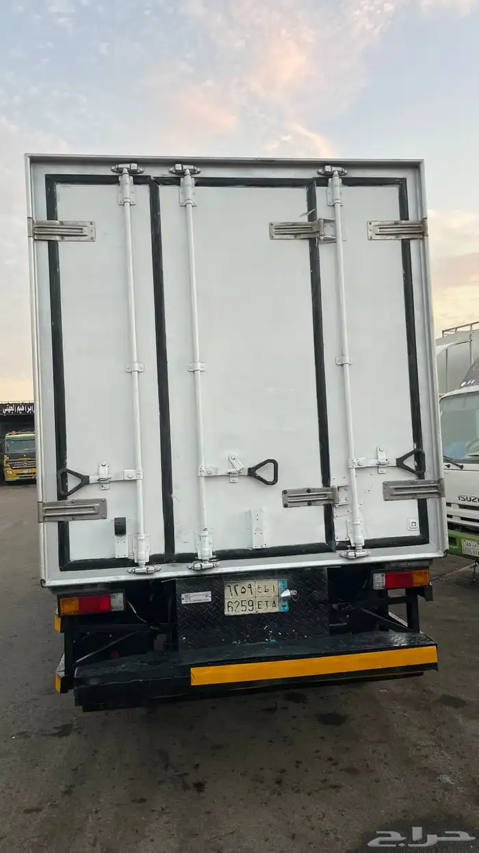 دينه مستوبيشي 2001 0