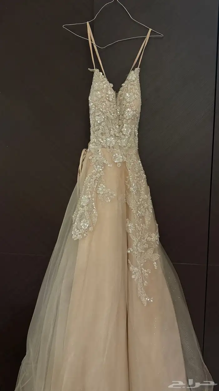 مجموعة فستانين فخمه للبيع بتبوك 3