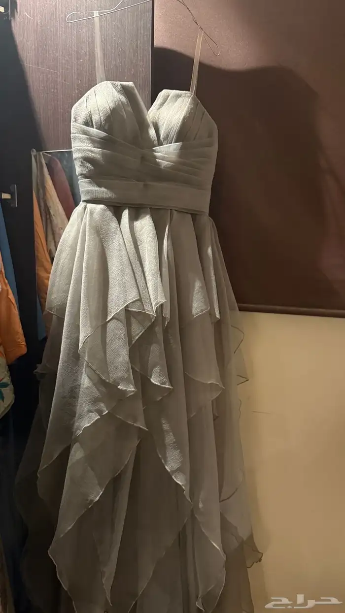 مجموعة فستانين فخمه للبيع بتبوك 6