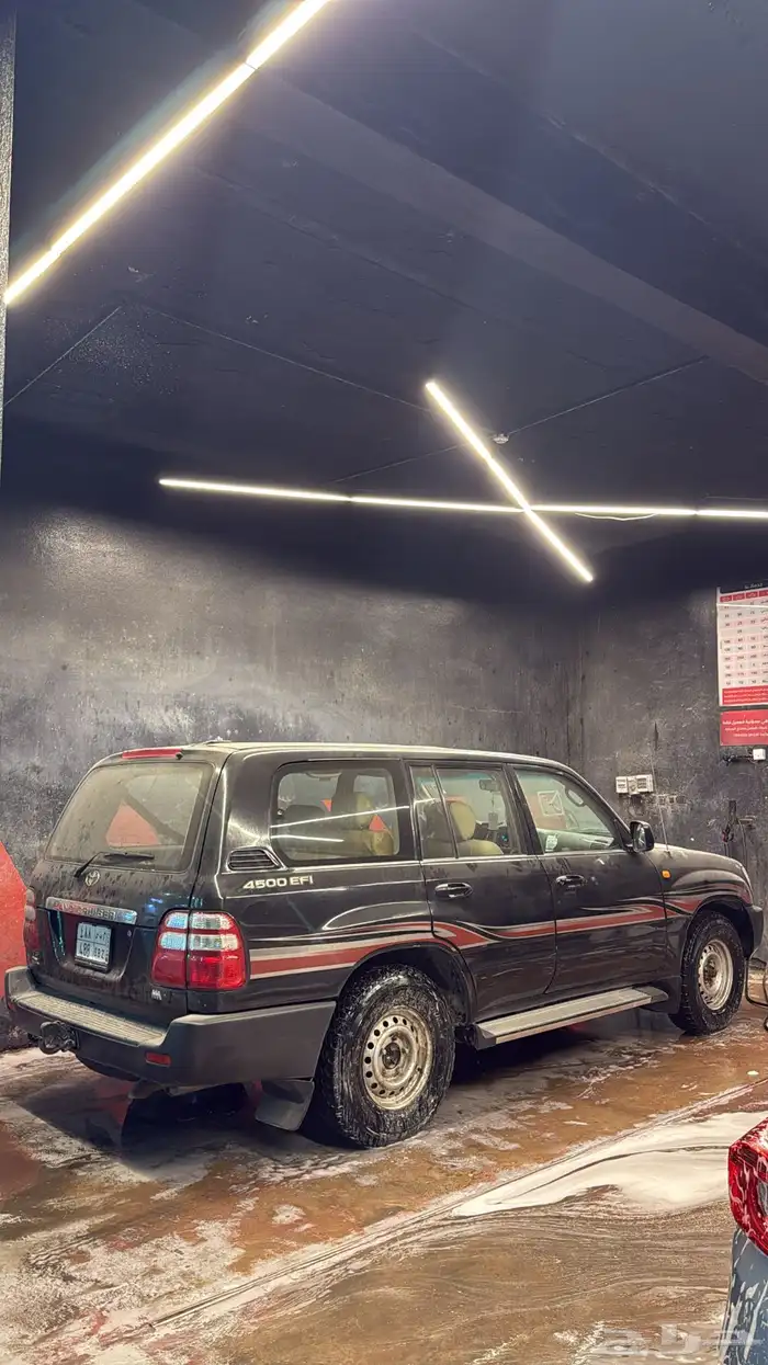 لاندكروزر 2005 10