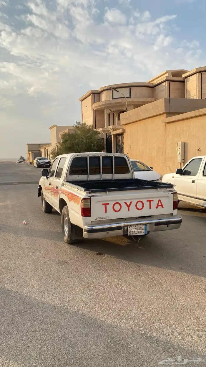 هايلكس المديل 2002 ياباني 5