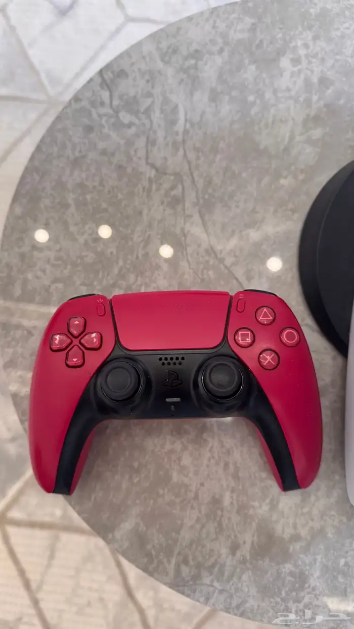 بلاستيشن 5 مدخل اشرطة 1