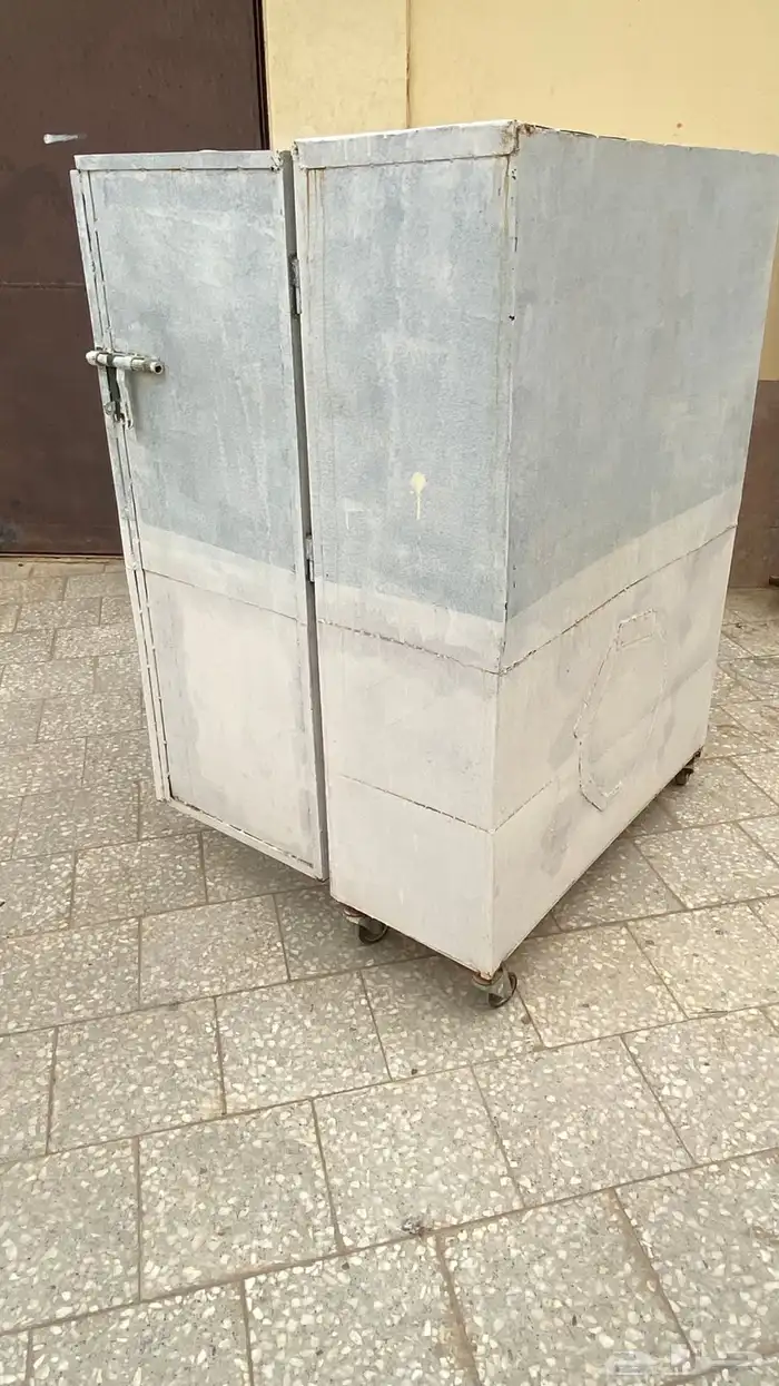 دولاب حديد مع كفرات 4 شد عالي 0