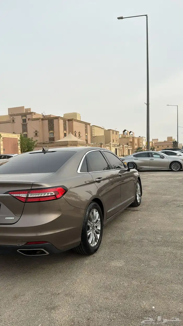 فورد تورس 2020 3