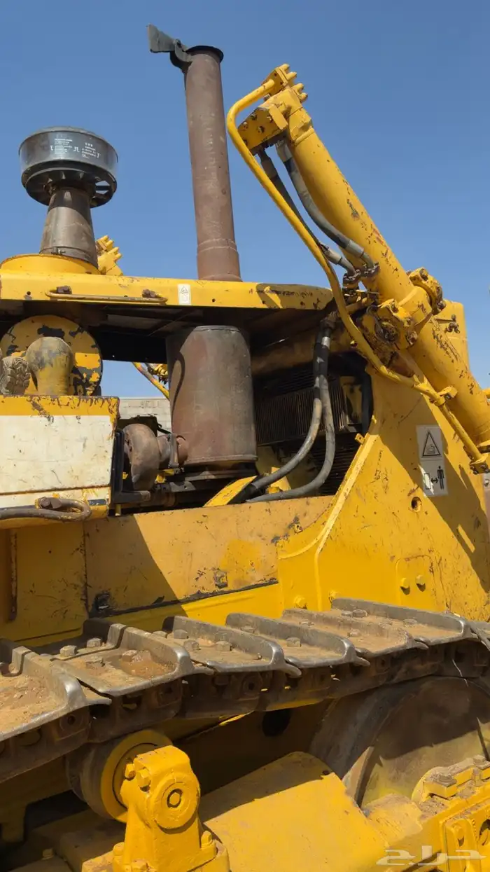 للبيع بلدوزر 155 خط ازرق 3