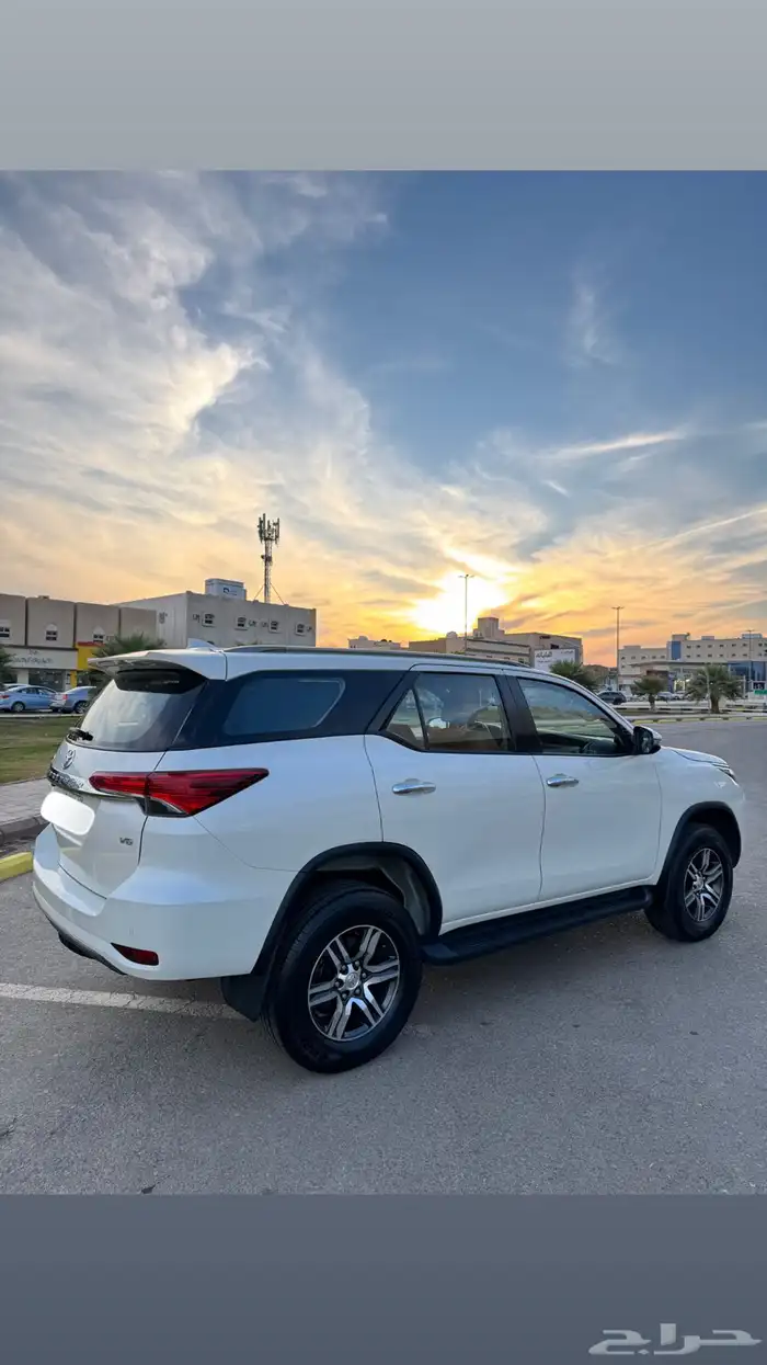 فورشنر 2022 6 سلندر VX 11