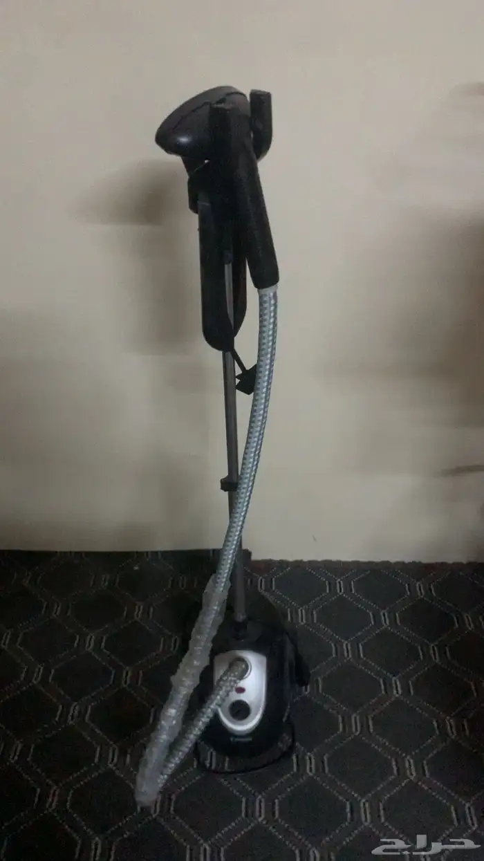 مكواة البخار نظيفة جدا استخدام قليل جدا 0