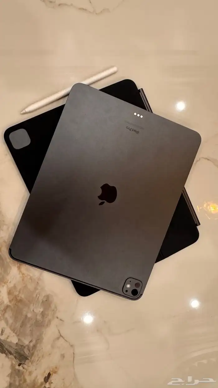 ايباد برو 13 m4 512 مع هدايا كيبورد وقلم 6