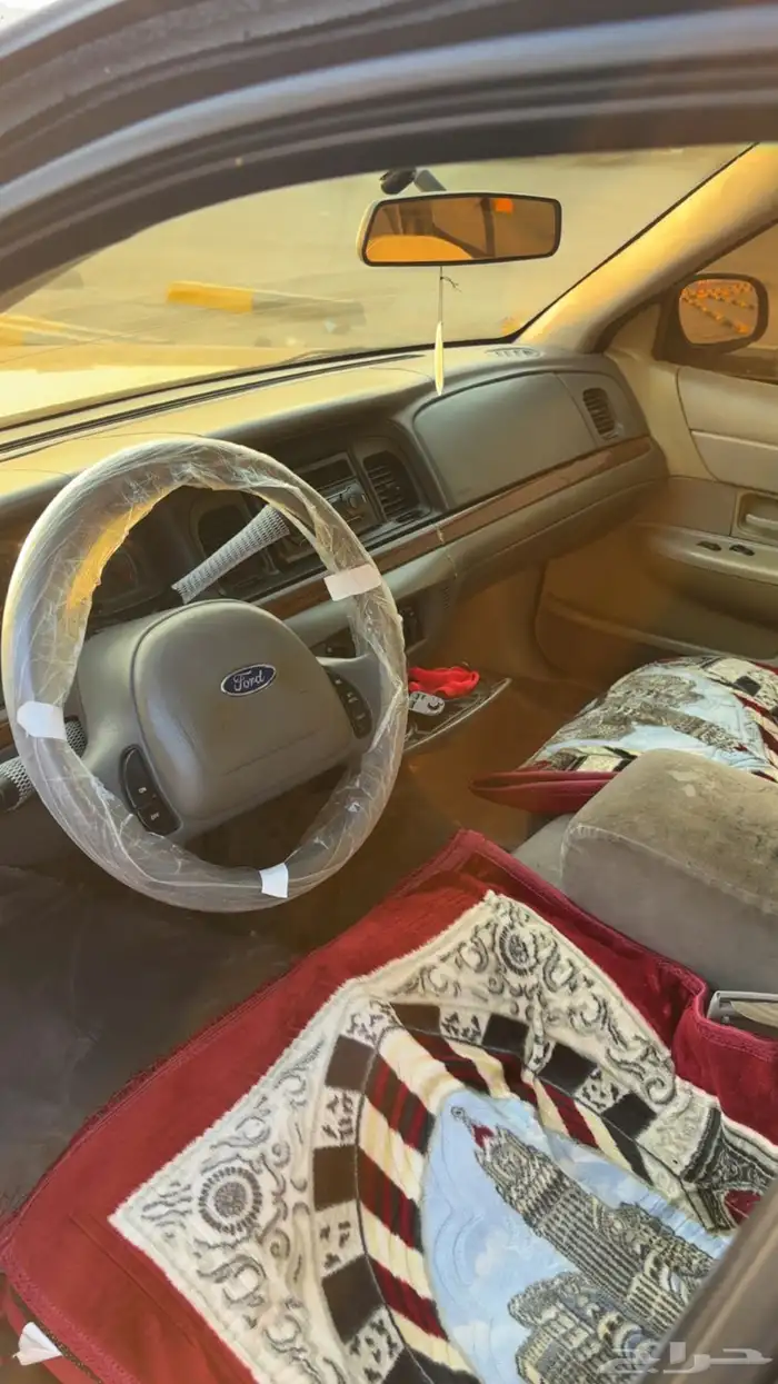 فورد كراون فكتوريا 2001 0