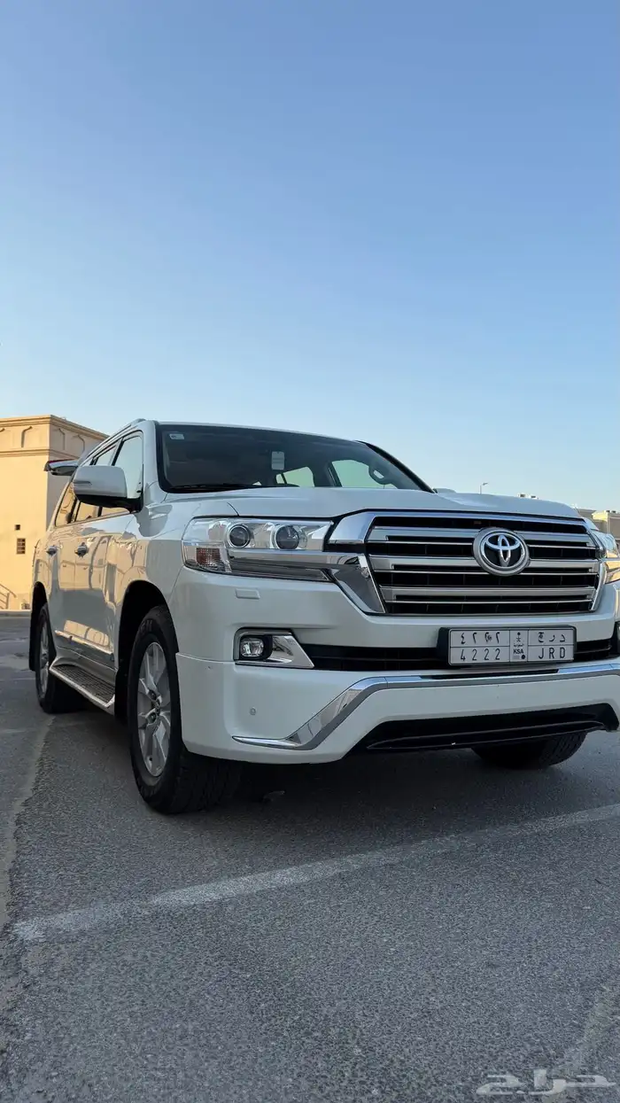 لاندكروزر GX.R 3 موديل 2018 شرط 3