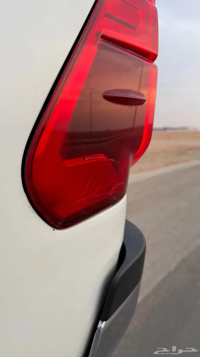 تويوتا هايلوكس SGLX 2022 ديزل مستعملة للبيع 24