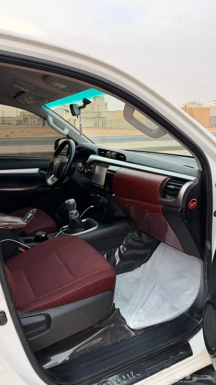 تويوتا هايلوكس SGLX 2022 ديزل مستعملة للبيع 11