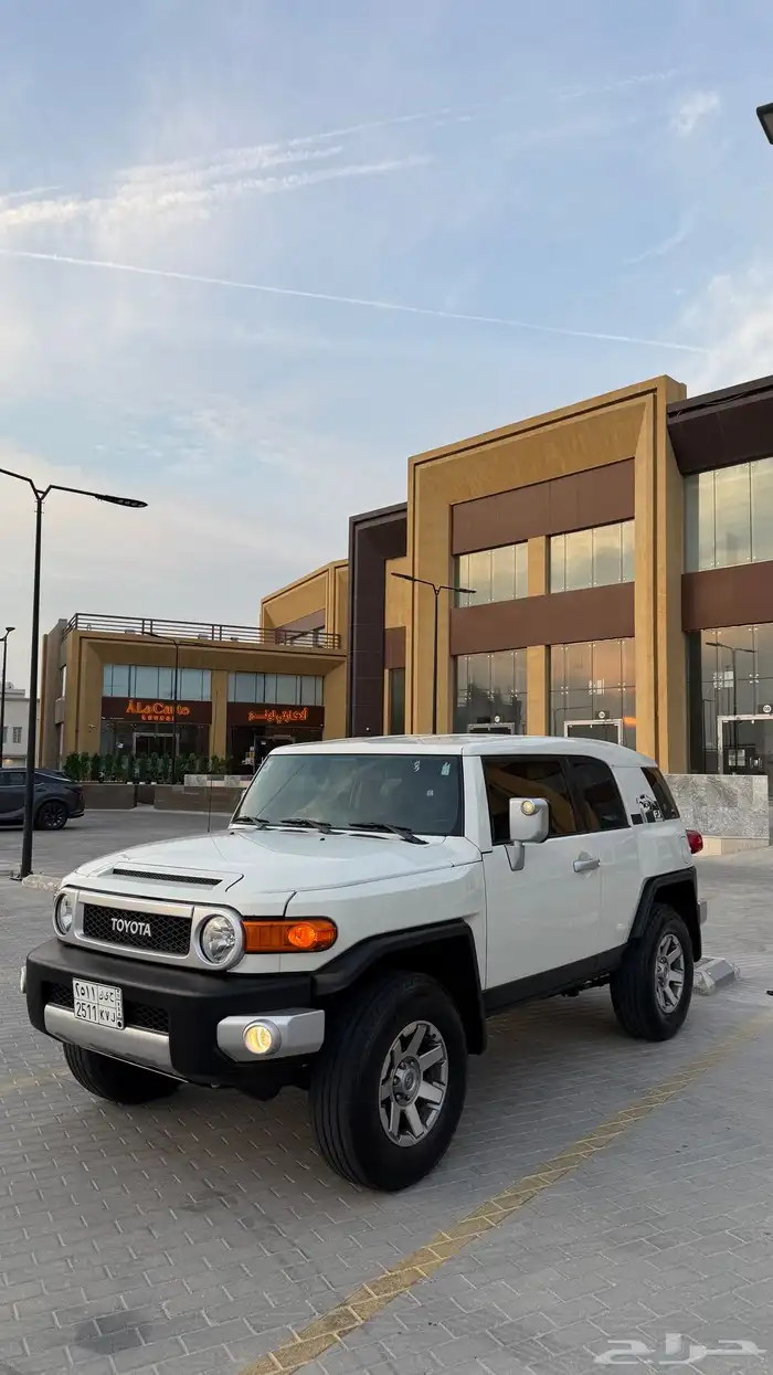 تايوتا FJ موديل 2016 2