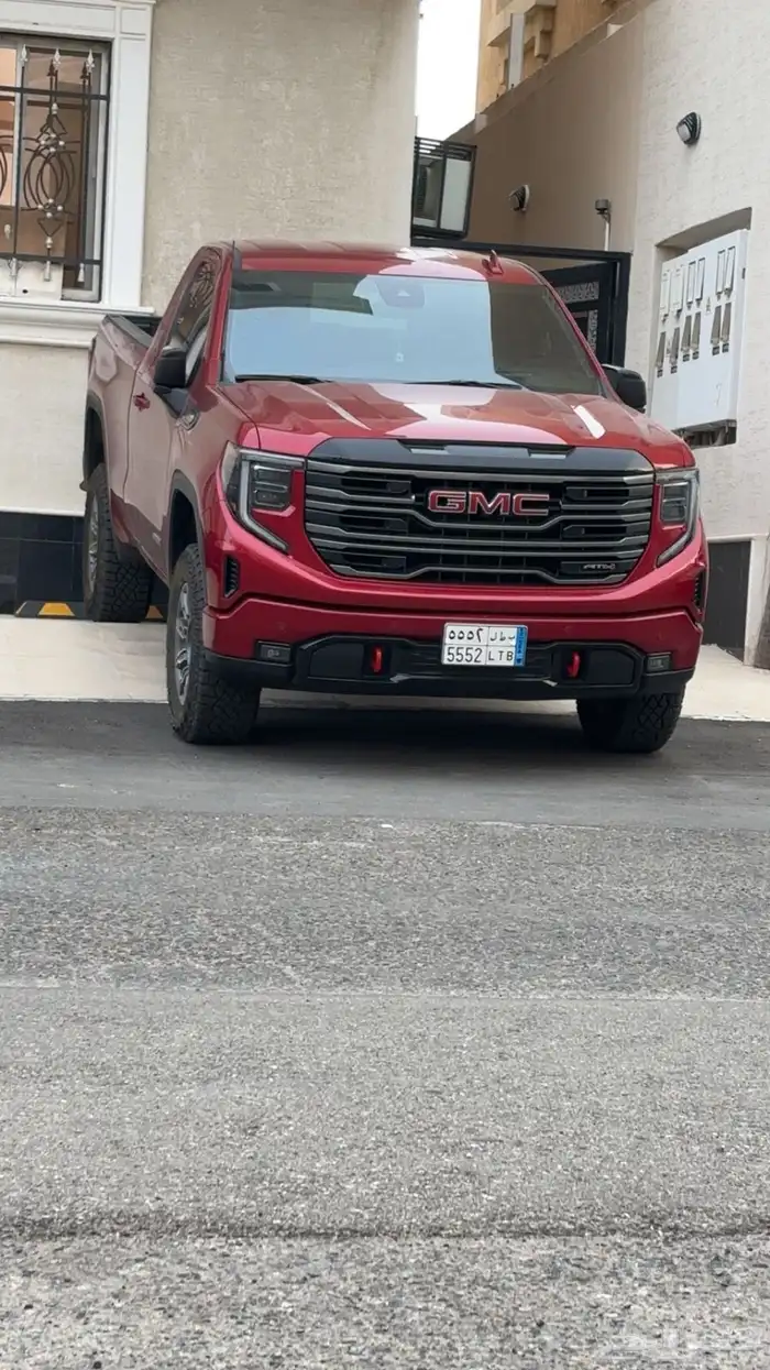 سييرا اللون الخاص العنابي شبة جديد 0