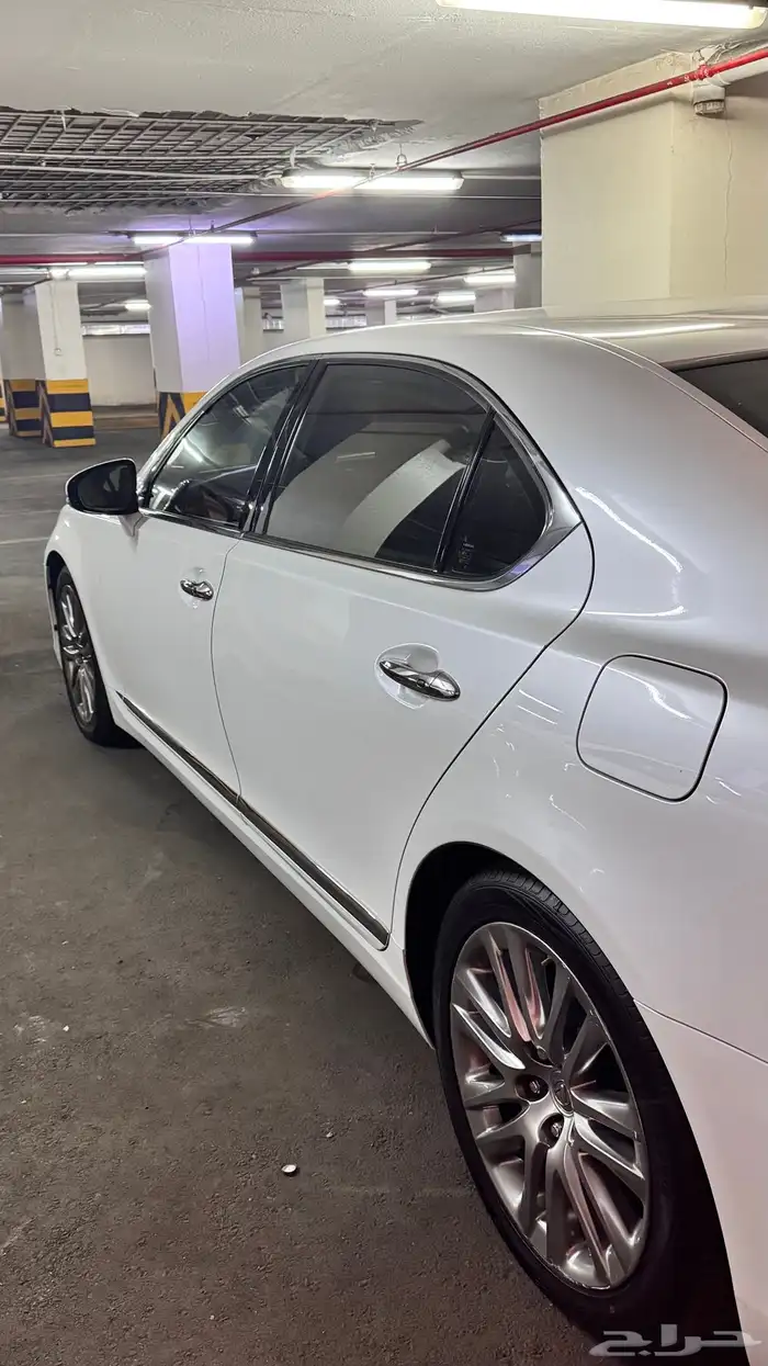 لكزس LS460L فل كامل سعودي 2014 3