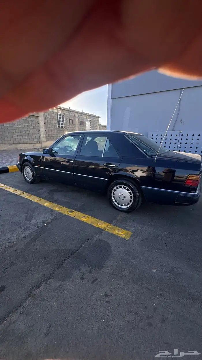 مرسدس اس 300 محوله من سته سرندل لربعه سرندل وصارت تطفي 6