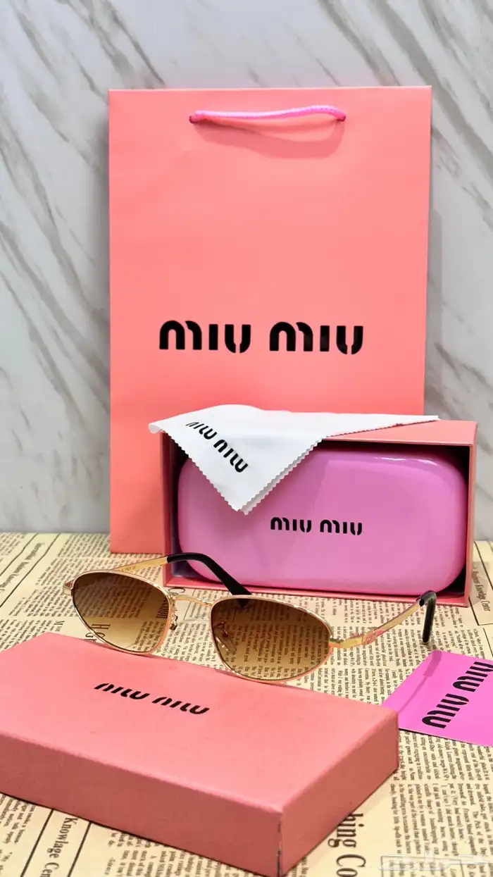 نظارات شمسية نسائية و رجالية ماركة 2