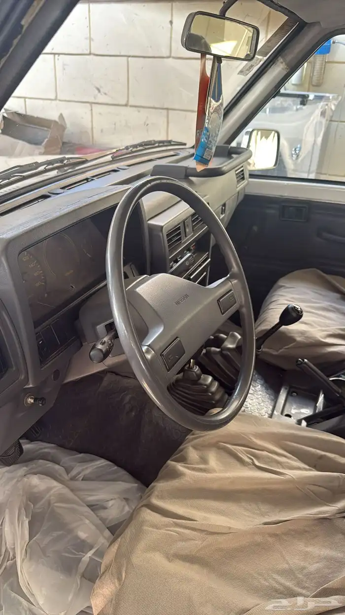 للبيع سفاري ربع موديل 1990 4