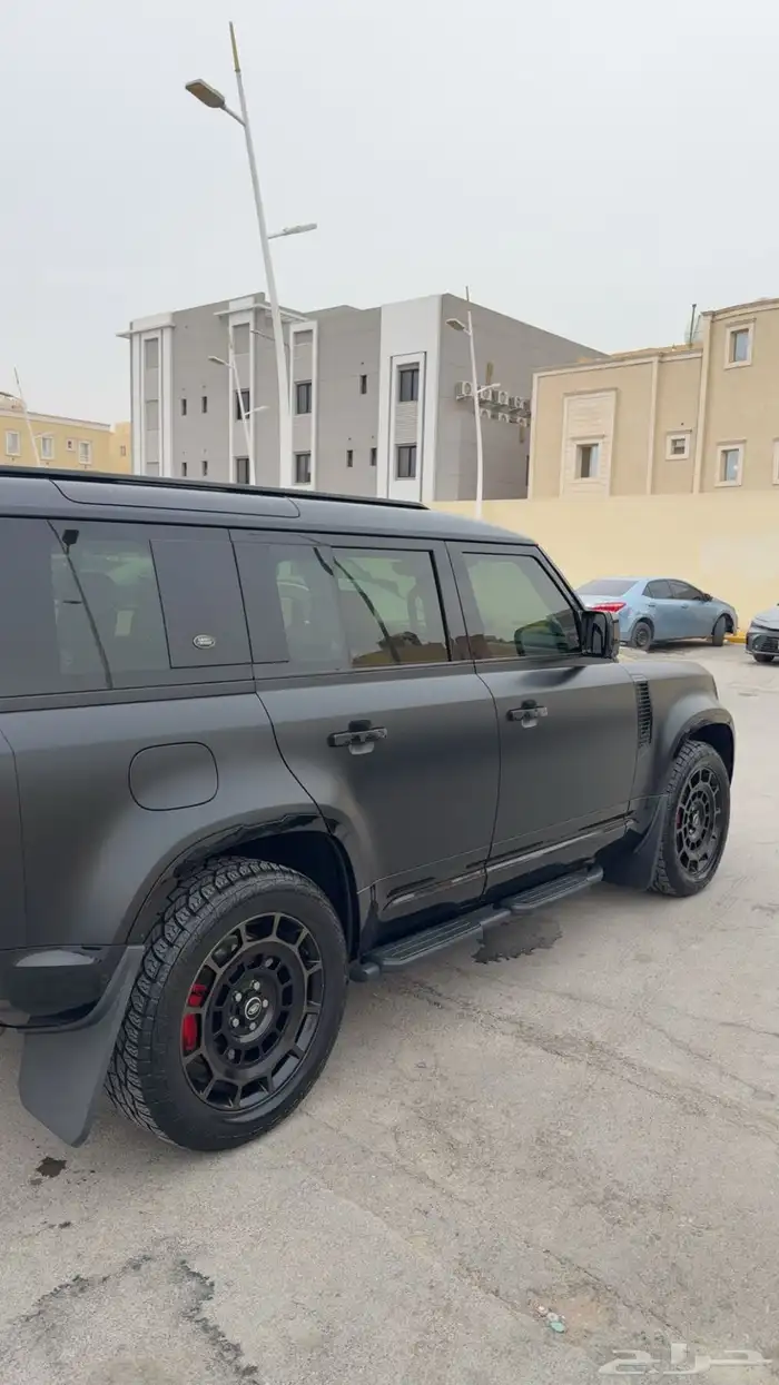 ديفندر HSE 2023 وارد الناغي 4