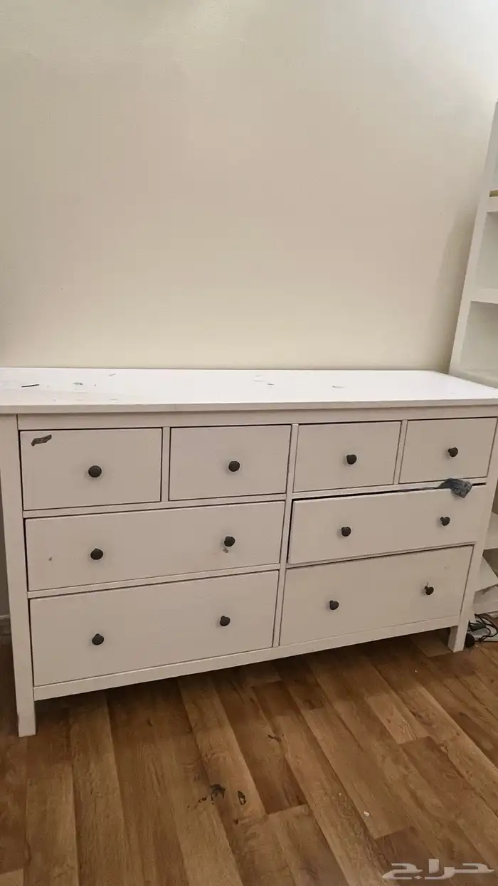 الدرج والرف للبيع 0