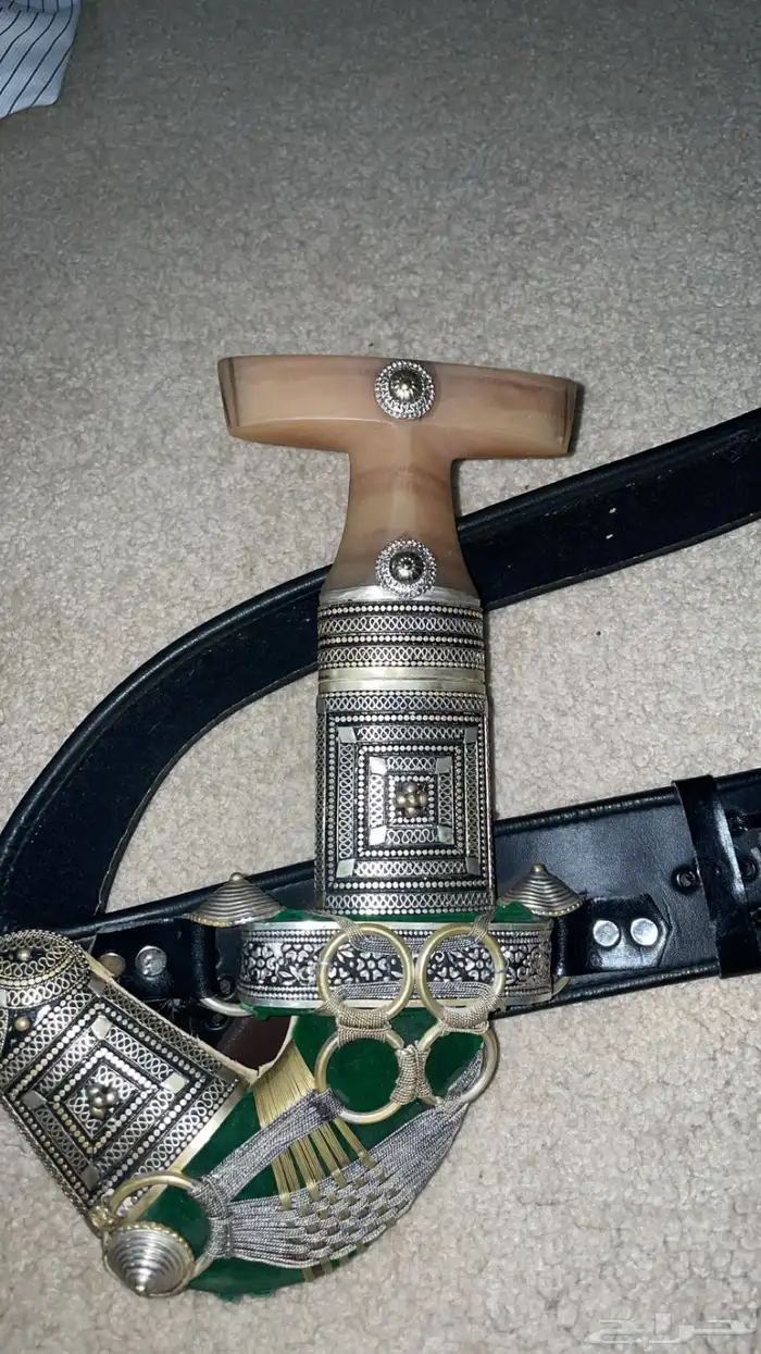 جنبيه شبه زراف صب معدن كفو كفو مطرح 7 0