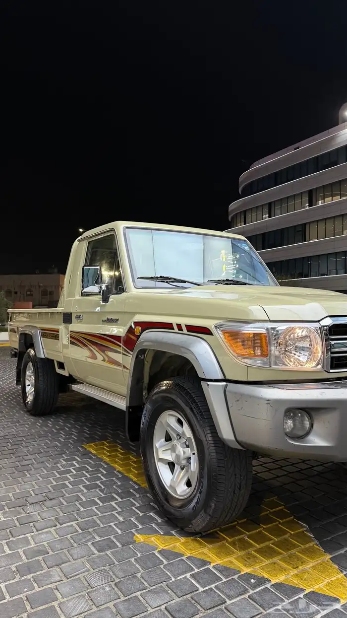 للبيع شاص 2013 سعودي ممشى قليل 1