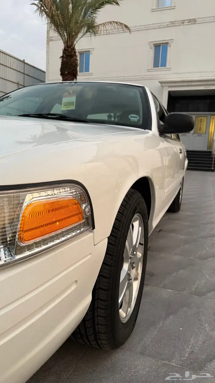 فورد كراون فكتوريا 2011 مدني مخزن 2