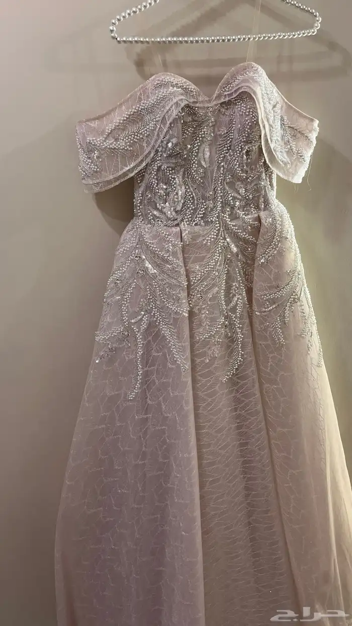 فستان يلبس مقاس s   xs 2