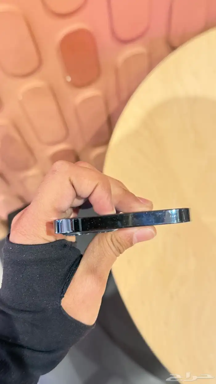 ايفون 12 برو 4