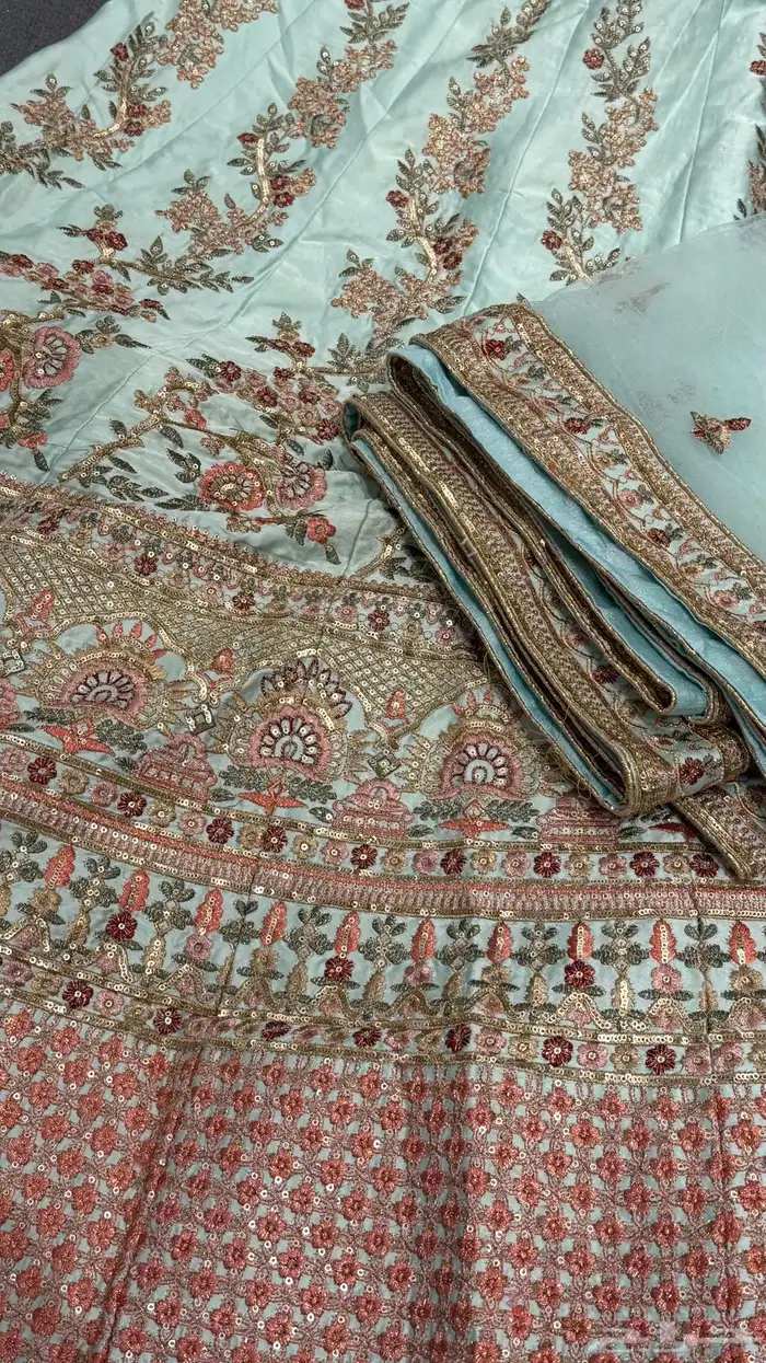 فساتين  اقمشة فساتين 3