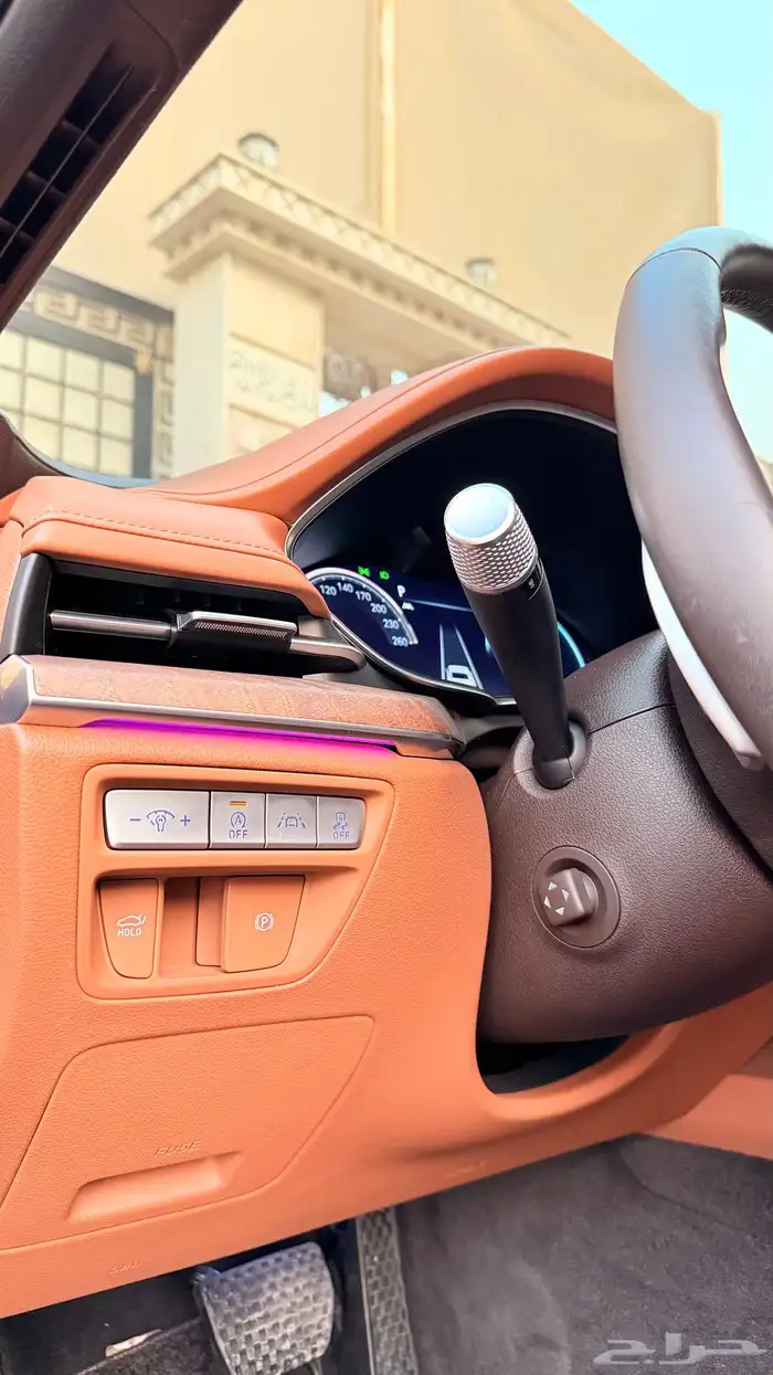 جنسس GV80 2021 ( بنزين 6V ) فل اوبشن بحالة الوكالة 12