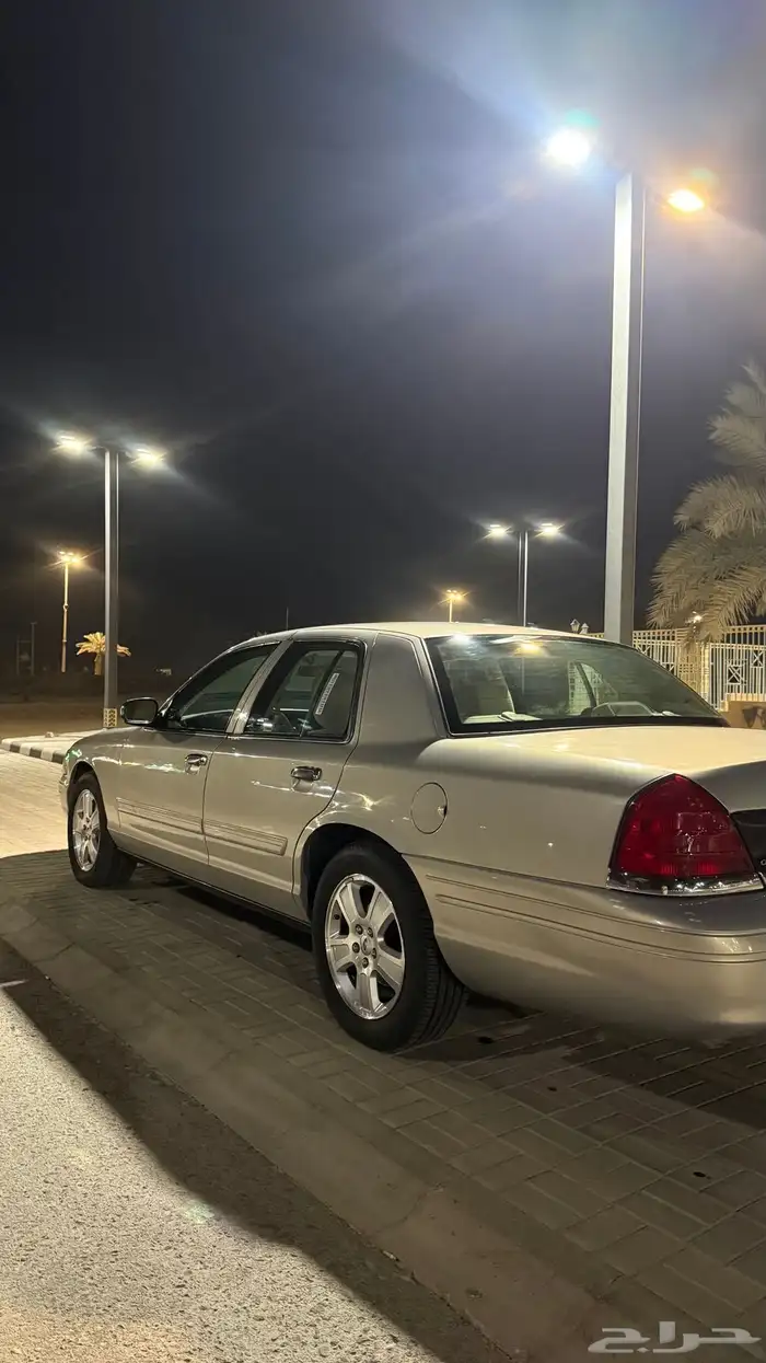 فورد كراون فكتوريا مدني 2012 2