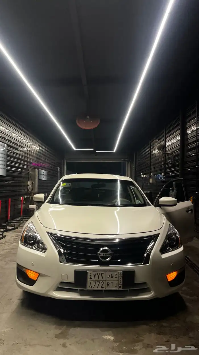 نيسان التيما 2014 سته سلندر 3.5 نص فل 4