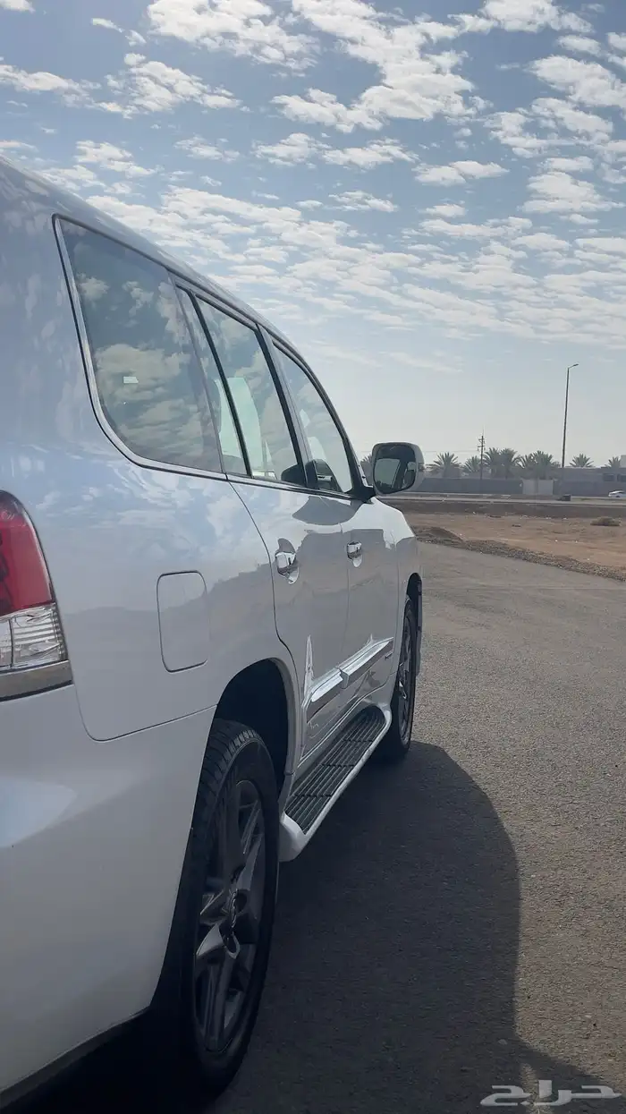 جيب لكزس 2013 7