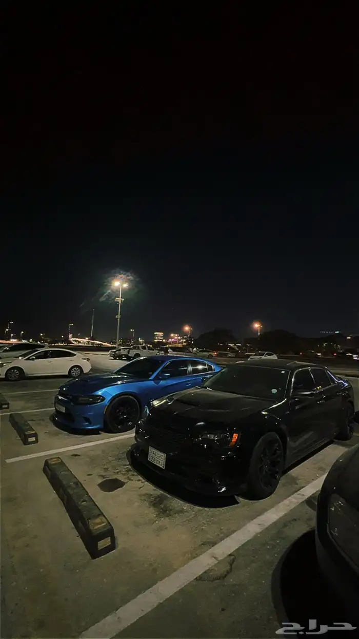 للبيع كرايسلر فل كامل C300 Limited 2014 7